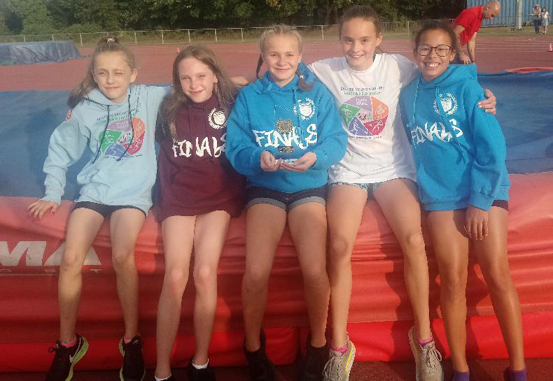 EYAL U13G 1